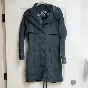 ANORAK Rain Jacket